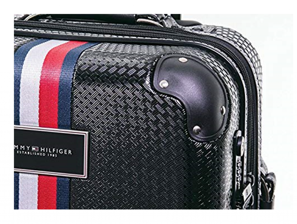 Tommy Hilfiger Lochwood Spinner Luggage Review 2020 Luggage Spots