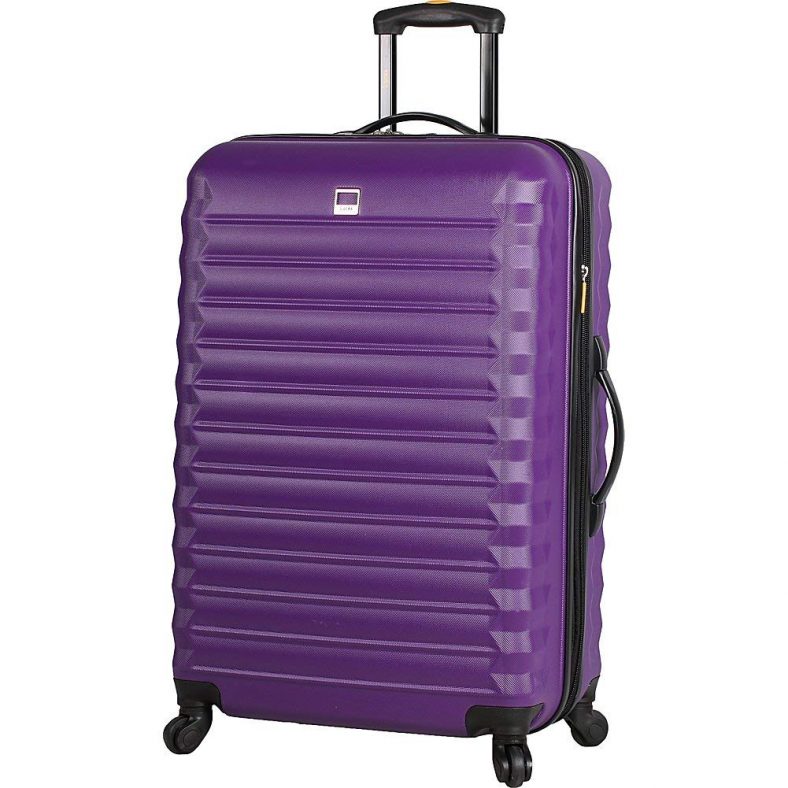 Affordable Lightweight Luggage is Right at Your Fingertips Lucas
