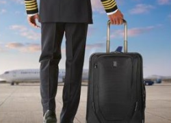 Travelpro Maxlite 4 International Carry-On Reviews
